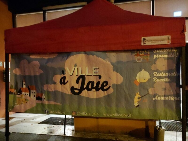 “Ville à joie”  hier soir à Montaignac-sur-Doustre